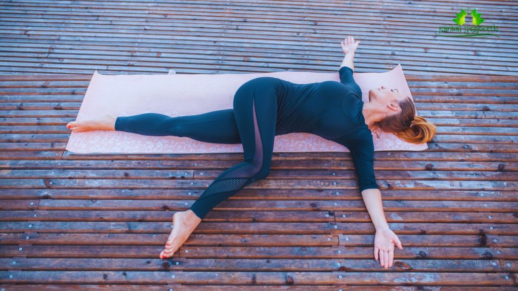 Supine Twist (Supta Matsyendrasana)